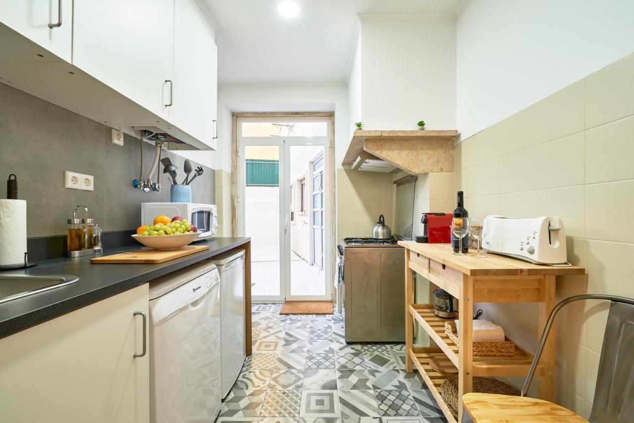 ליסבון Belem Light Filled Apt With Patio, By Timecooler מראה חיצוני תמונה