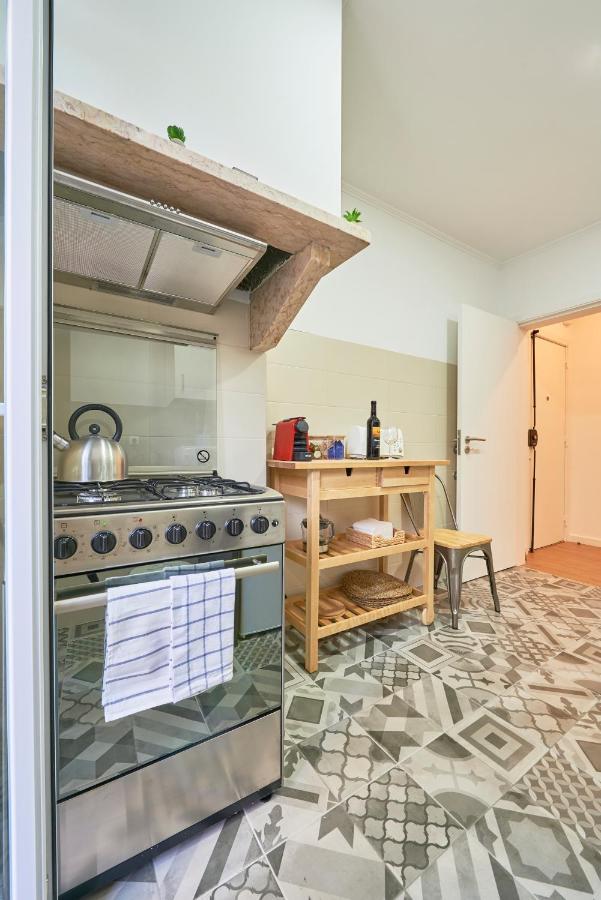 ליסבון Belem Light Filled Apt With Patio, By Timecooler מראה חיצוני תמונה