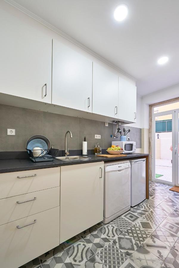 ליסבון Belem Light Filled Apt With Patio, By Timecooler מראה חיצוני תמונה