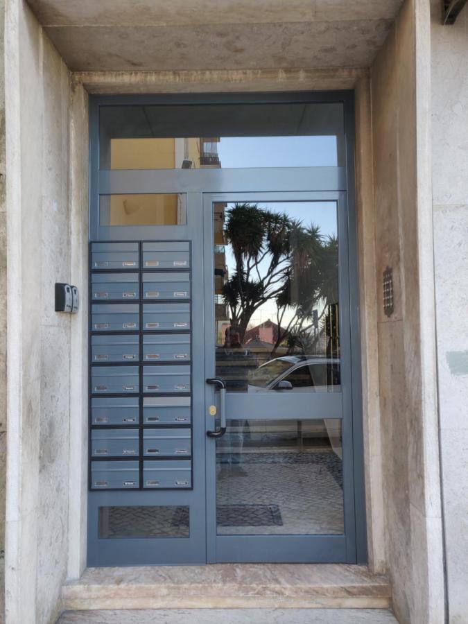 ליסבון Belem Light Filled Apt With Patio, By Timecooler מראה חיצוני תמונה